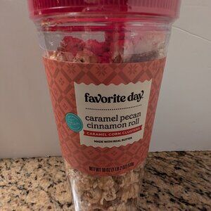 Favorite Day - Caramel Corn Clusters - 18 oz